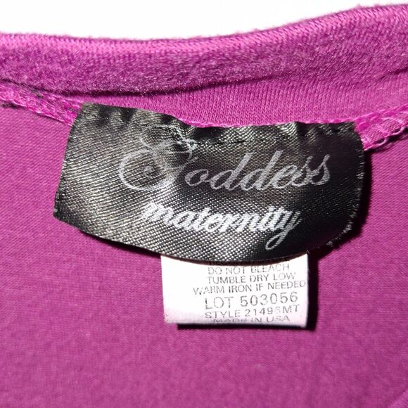 Goddess Maternity Berry Pink T-shirt Size Small V neck Ruched Sides - Picture 4 of 5